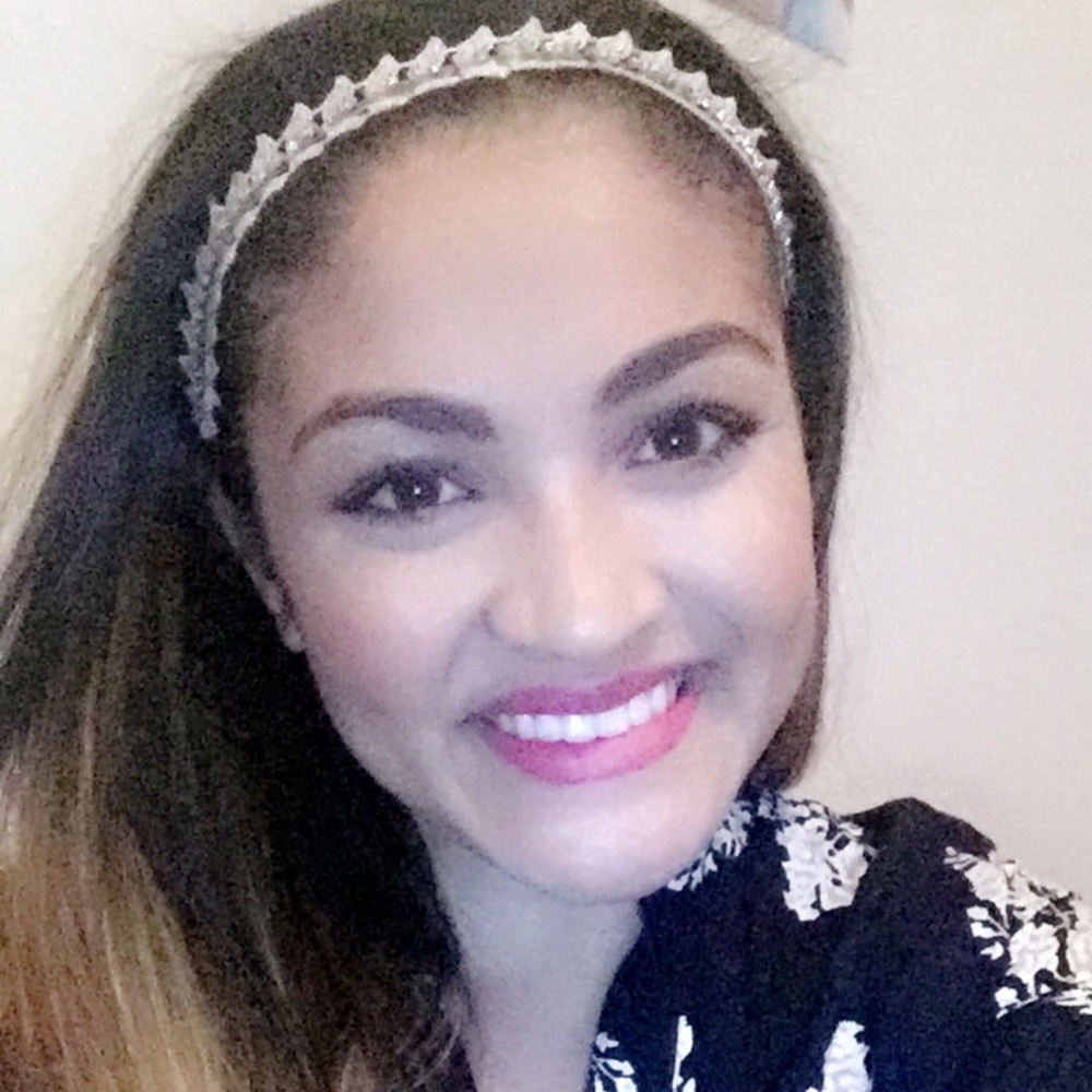 Meet your Posher, Ambrosia